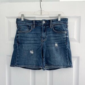 Anthropologie Pilcro and the Letterpress Slim Boyfriend Denim Blue Midi Shorts